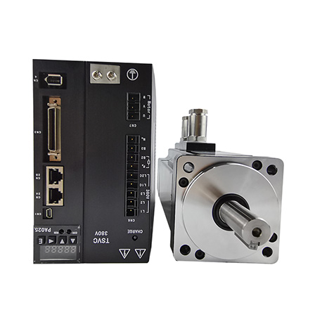 How should the servo motor speed?